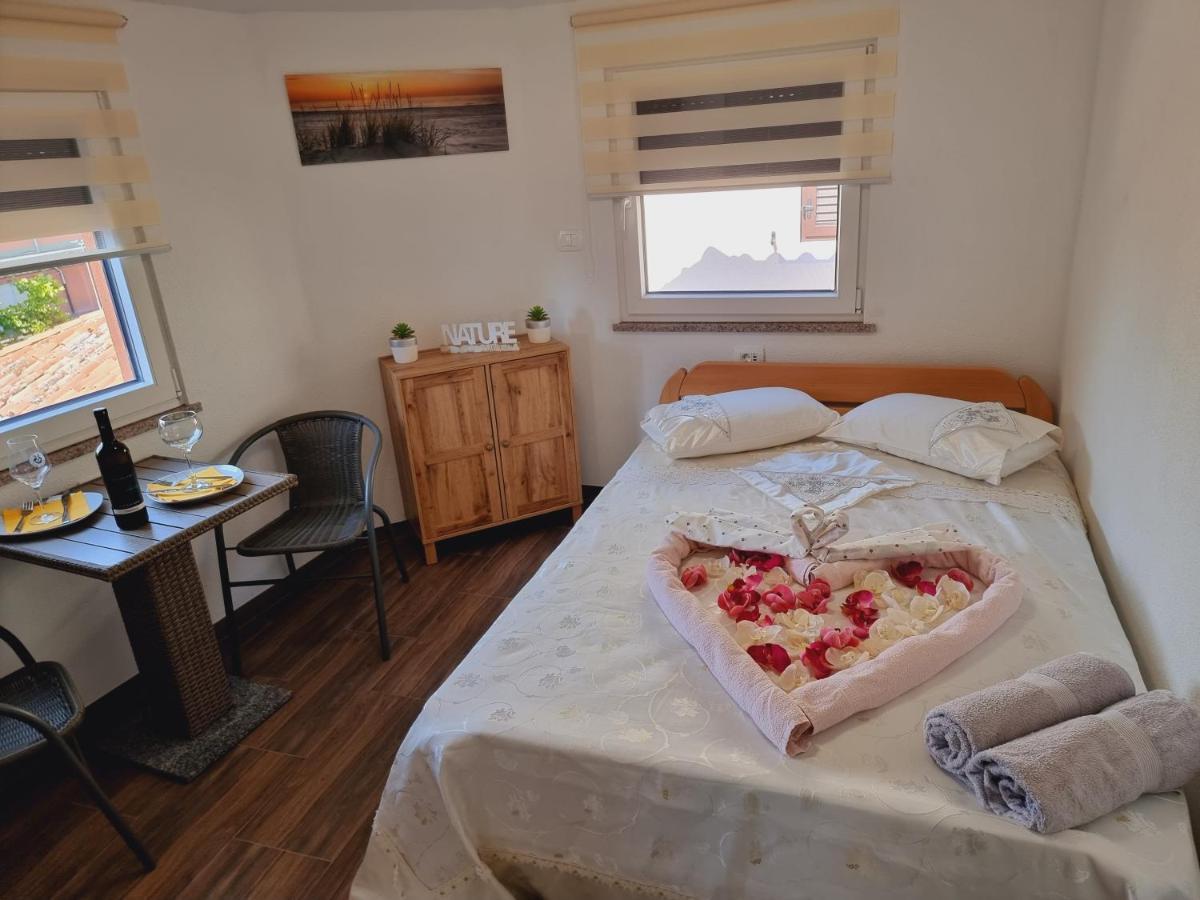 Hostel BellaVista Koper Buitenkant foto