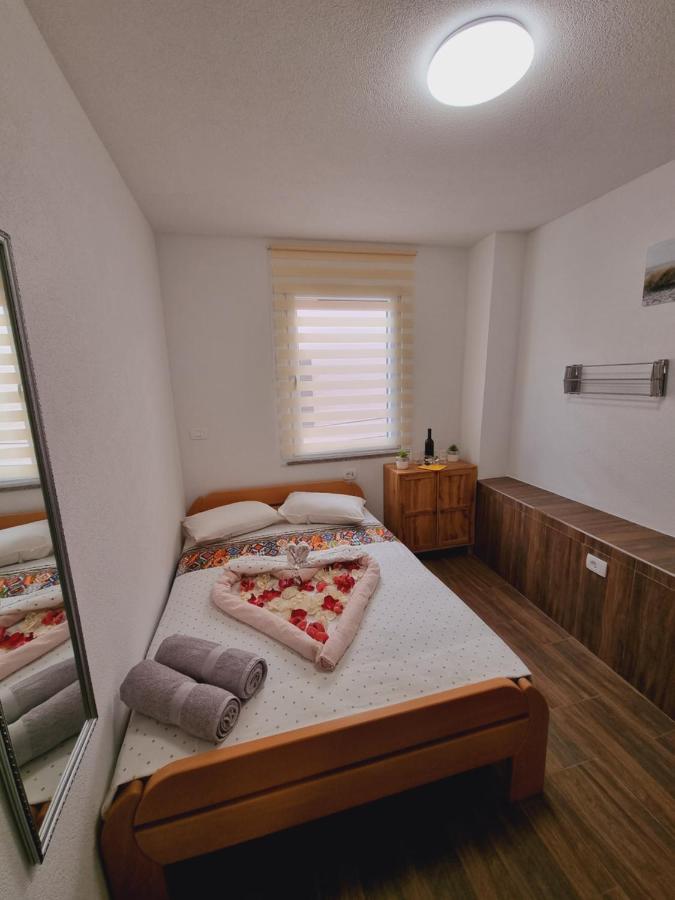 Hostel BellaVista Koper Buitenkant foto