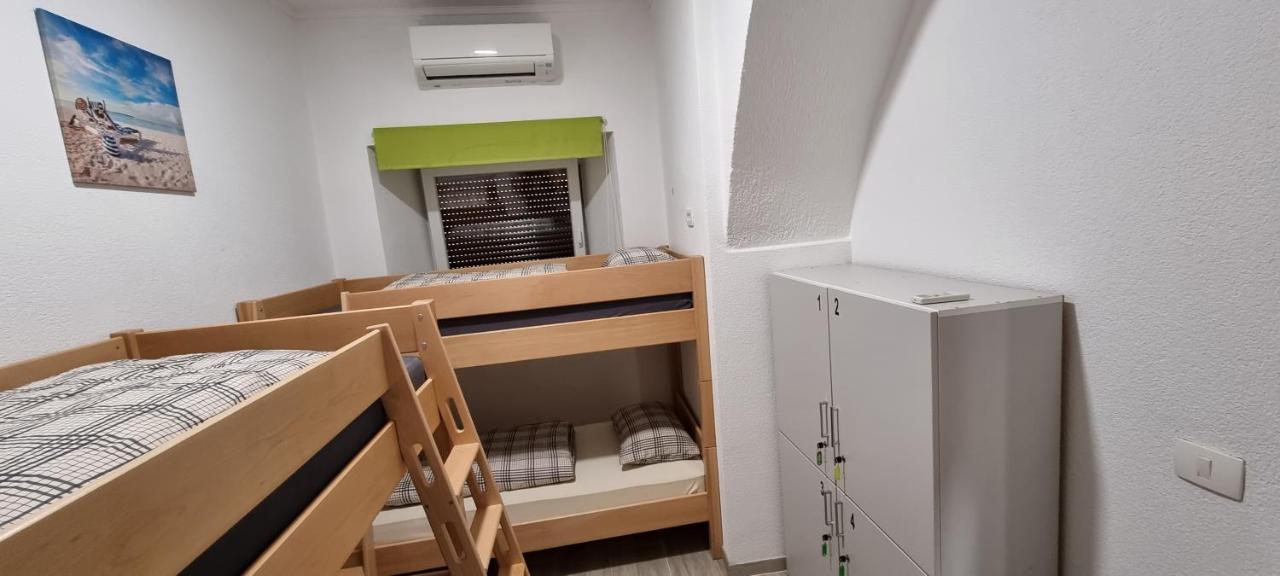 Hostel BellaVista Koper Buitenkant foto