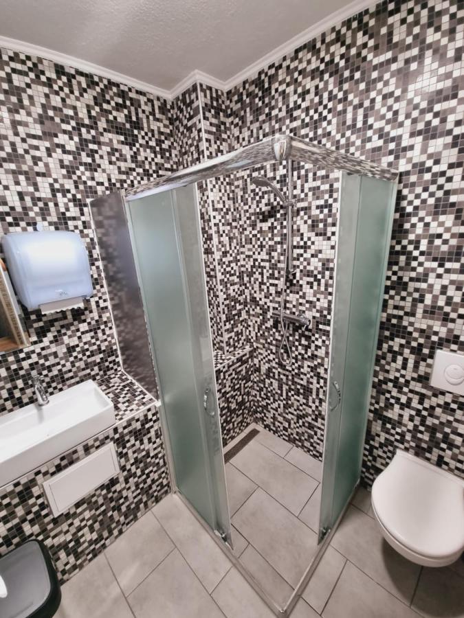 Hostel BellaVista Koper Buitenkant foto